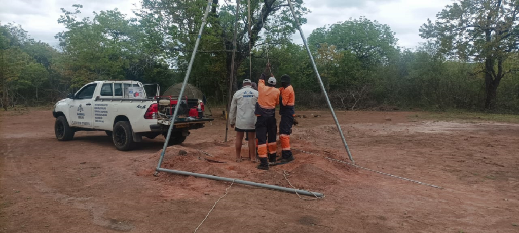 Bush Pump Installation3 L 1024x459